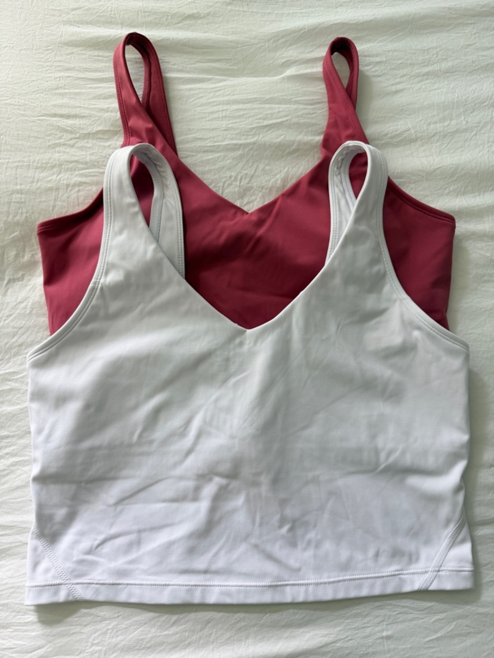 Seamless V-Neck Sports Bra Crop - White & Mauve